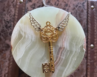 flying key Focal Necklace