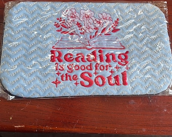 Reading is Good for the Soul Mug Rug