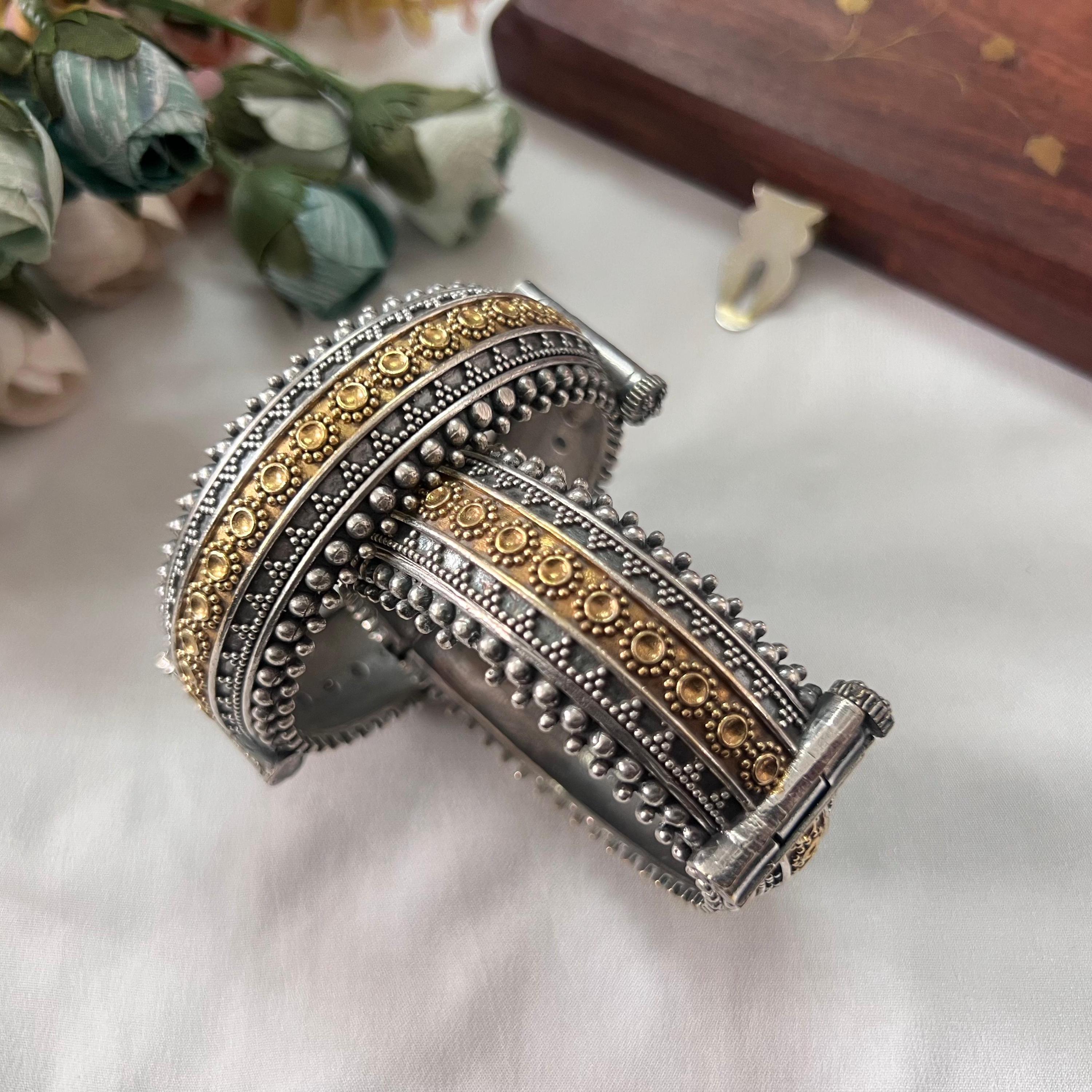 German Silver Dual Tone Openable Screwable Kada Bracelet