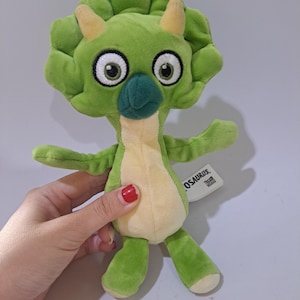 ギガントサウルスの小さなぬいぐるみ恐竜ミニフィギュア、とても柔らかくて抱きしめたくなるぬいぐるみ、高さ7インチ（中古）