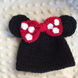 Baby girl hat, Minnie Mouse, Crochet Minnie Mouse, Disney Baby, Disney Nursery, photography prop, coming home outfit, baby shower gift, baby image 4