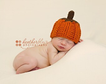 Baby boy hat, baby girl hat, crochet pumpkin hat, pumpkin, photo prop, baby shower gift, first thanksgiving, newborn, coming home outfit