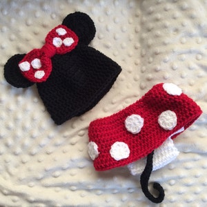 Baby girl hat, Minnie Mouse, Crochet Minnie Mouse, Disney Baby, Disney Nursery, photography prop, coming home outfit, baby shower gift, baby image 3