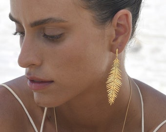 Lange Dangle Oorbellen, unieke gouden sieraden, gouden Dangle Oorbellen voor vrouwen, Gold Drop Leaf Oorbellen, Gold Fern Oorbellen, Botanische Oorbellen