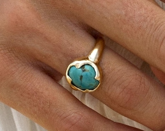 Turquoise Statement Ring, 14k Gold Turquoise Ring, Oval Turquoise Ring, Solid Gold Jewelry, Turquoise Bezel Ring, Cocktail Ring, Unusual