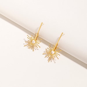 Sonne Ohrringe, Sonne baumeln Ohrringe, himmlischen Schmuck, vergoldete Ohrringe, einzigartige Statement Ohrringe, große Goldohrringe, mutig