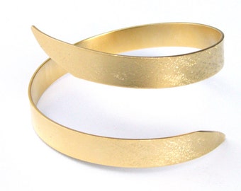 アメリビンテージ UPPER ARM BANGLE Ameri（アメリ）の「UPPER ARM BANGLE（バングル/リストバンド