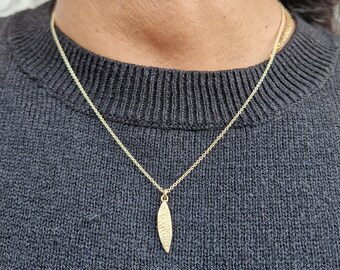 14k Gold Feather Necklace, Boho Feather Necklace, Solid Gold Jewelry, Delicate Necklace Gold, Feather Pendant Necklace, Nature Inspired