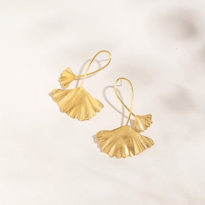 Gold Leaf Drop Earrings, Large Leaf Earrings, Gold Leaf Stud Earrings, Nature Jewelry, Statement Leaf Earrings, Botanical Earrings, Ginkgo