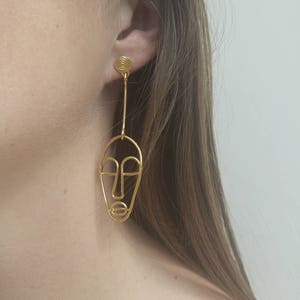 Long Gold Wire Face Earrings, Abstract Face Earrings, Statement Earrings, Dangle Earrings for Women, African Mask Earrings, Tribal Jewelry