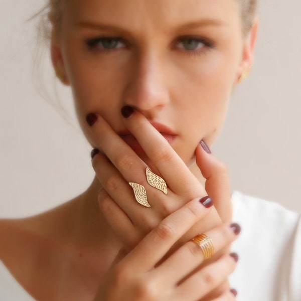 Open Top Gold Wings Ring, Metalwork unique Statement Ring, Two parts open Ring, Adjustable wings Ring, Gold wings Ring, Sterling Silver Ring