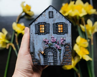 Rustic Vintage Wooden Cottage – Handmade Miniature House Cottagecore Decoration