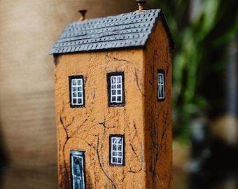 Vintage Orange Wooden Mini House – Rustic Handmade Farmhouse Style Decor