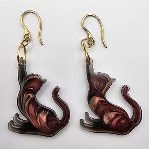 Red-Gold Cat Earrings Resin Ear Hooks Kitten Jewelry Stretching Kitty Earrings Gifts for Sister Cat Mom Gift