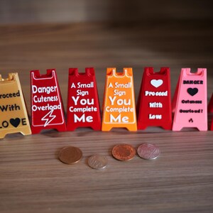 Süße, witzige, romantische Karten zum Valentinstag, mit Mini Schildern