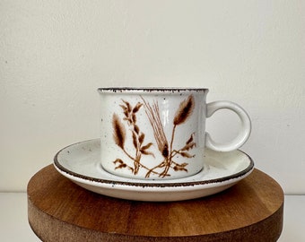 Vintage Stonehenge England Midwinter Stoneware Wild Oats Flat Cup and Saucer Set