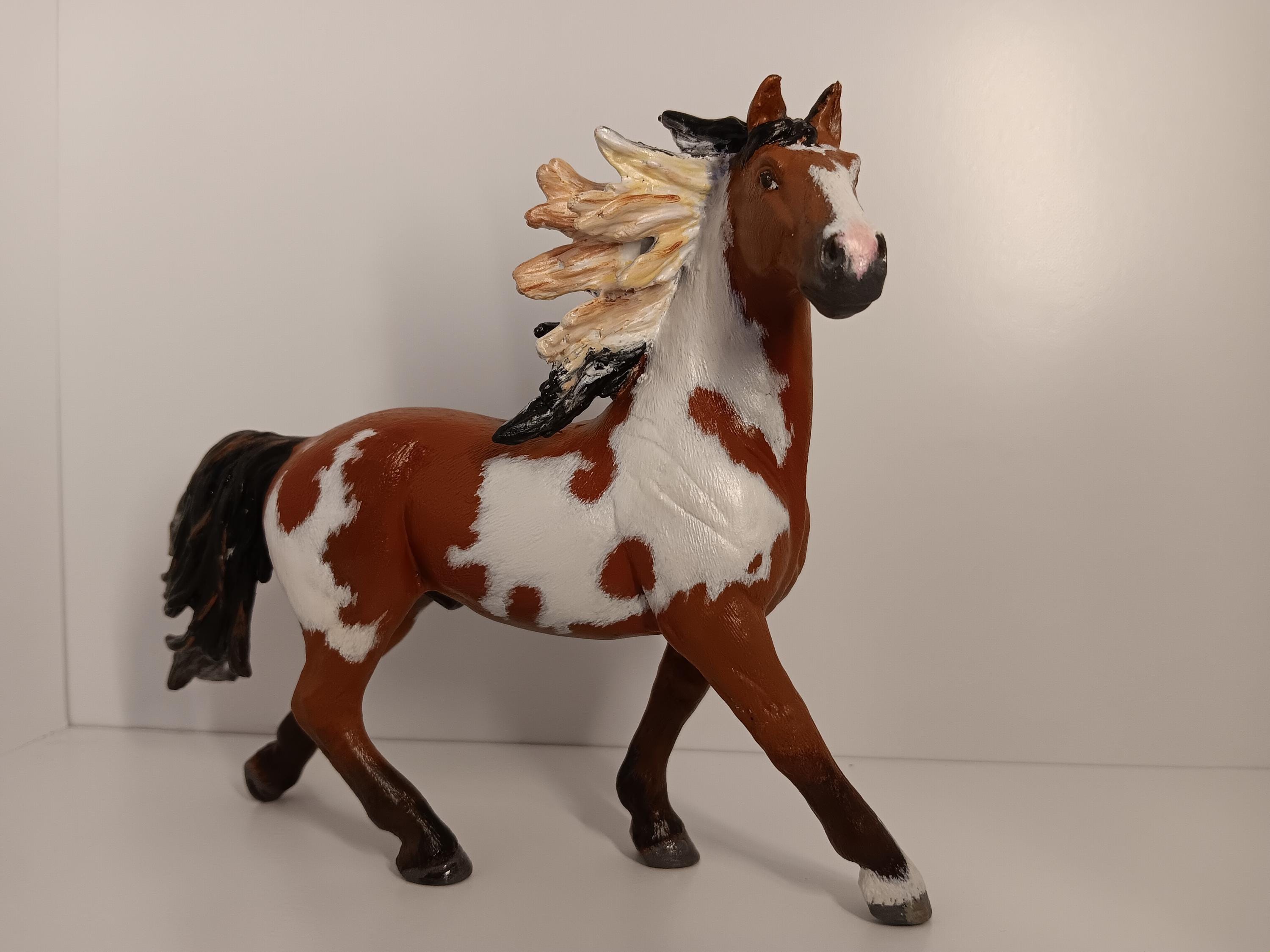Buy Rare Schleich Horse Online In India India - Main Image