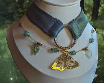 Choker,Necklace, Fairycore, Gold Butterfly, green forest elf necklace, medieval fantasy, festival boho rave