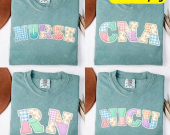 Paquete de enfermera con diseño floral de patchwork (Png), archivo de regalo con letras acolchadas falsas para enfermeras de la UCIN, descarga de gráficos médicos de moda, diseño de sublimación de enfermera (Png)