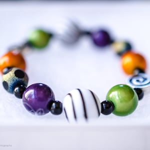 Nightmare Before Christmas Halloween Bracelet with Black, Purple, Orange and Green Beads for Girls Halloween!