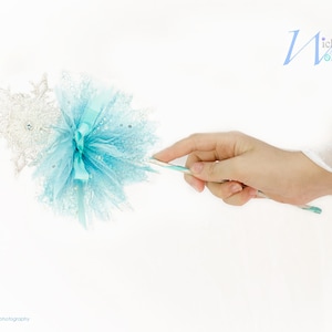 Elsa Costume WAND – Elsa Snowlake accessory, Frozen Princess Elsa Wand for Disney Cosplay, Frozen Snowflake, Winter Princess or Snow Queen