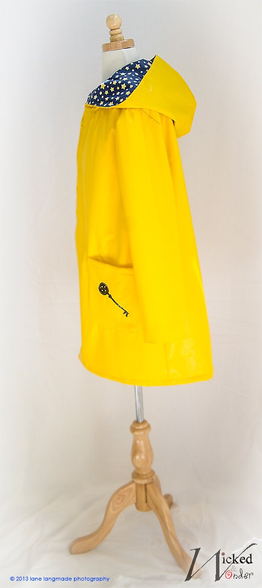 Coraline Costume Fun Costumes Women's Adult Yellow Hooded Rain