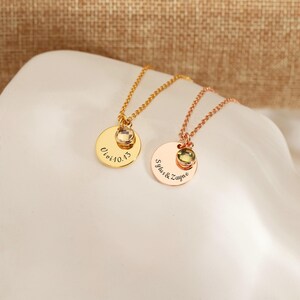 Collar con letra grabada en forma de moneda, el primer collar personalizado con piedra de nacimiento para niños, regalo de aniversario, regalo del Día de la Madre, para la abuela.