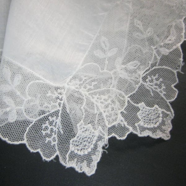 Gift for Bride - Vintage Lace Handkerchief