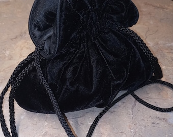 Vintage Black Velvet Drawstring Bag: Alternative Wedding Accessory