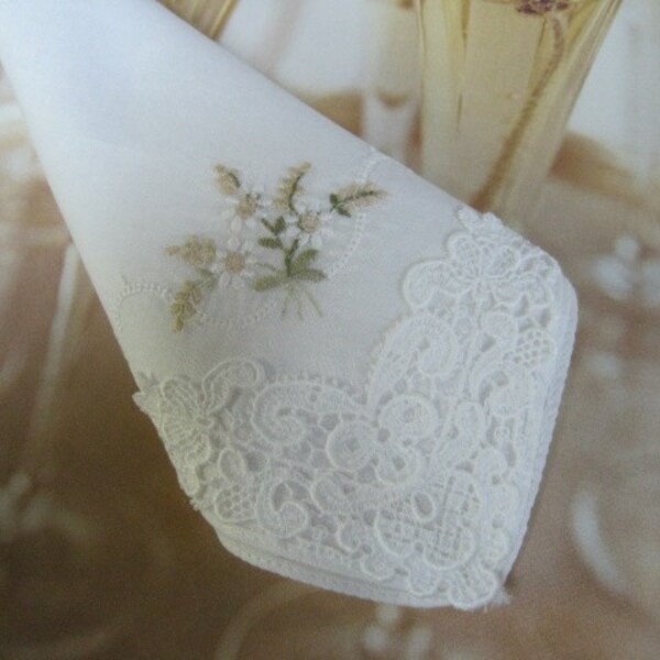 Pretty Vintage Ladies Handkerchief Gift for Bride