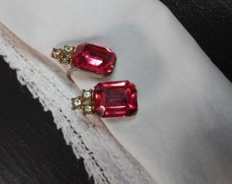 Vintage Pink Rhinestone Earrings