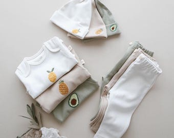 Organic Cotton New Baby Gift Set, Unisex Outfit