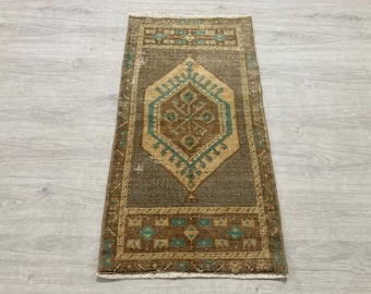 1.6x3.1ft, Small Brown rug, Turkish rug, Vintage mini rug, Pastel rug, Neutral rug, Oushak rug, Wool rug, Bohemian rug, Doormat, Bath rug