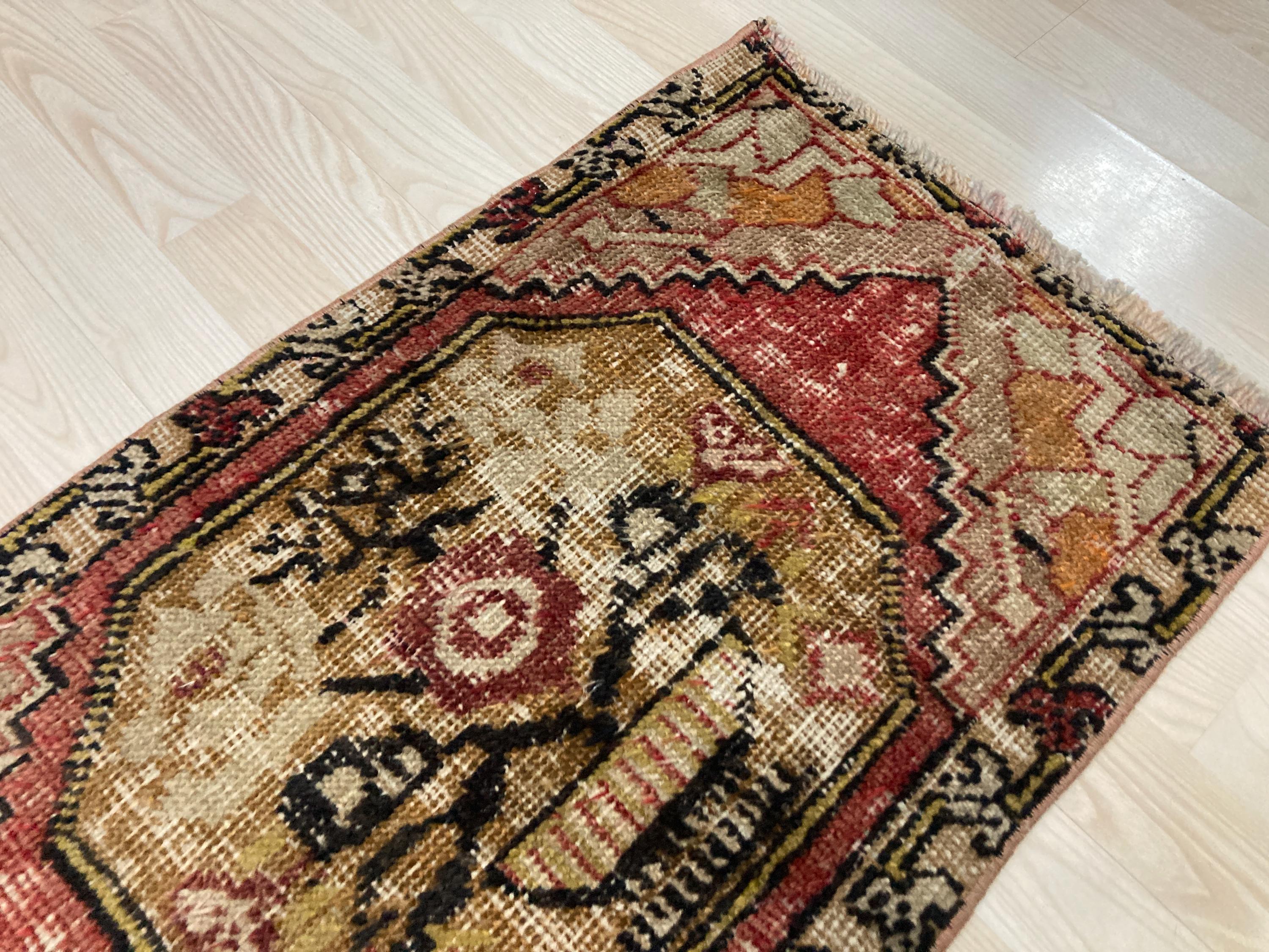1.5x2.7ft, Small Red Rug, Turkish Rug, Vintage Mini Rug, Antique