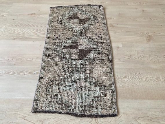 1.4x2.7ft, Small Turkish rug, Antique rug, Ethnic rug, Vintage rug, Brown rug, Pastel rug, Boho rug, Doormat rug, Oushak Wool rug, Bath rug