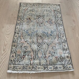 1.5x2.4ft, Turkish rug, Bohemian rug, Small Vintage rug, Faded Orange rug, Muted rug, Boho rug, Doormat rug, Oushak rug, Wool rug, Bath rug