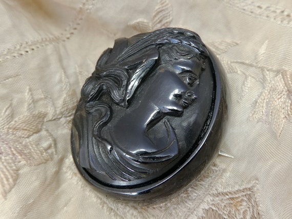 Victorian Whitby Jet Cameo Brooch - Gothic, Mourn… - image 4