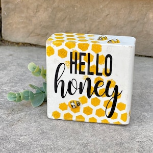 Hello Honey Wooden Shelf Sitter