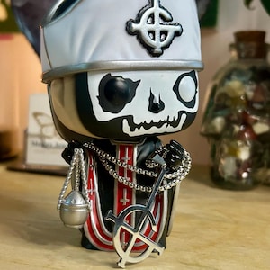Metal Grucifix/Cross Necklace