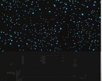 Kit realista de estrellas de techo que brillan en la oscuridad