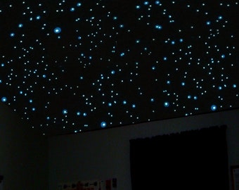 Glow in the Dark Halo Star Stickers for Ceilings and Walls 4 Sizes 3 Colors