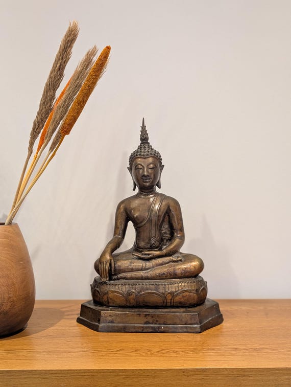 タイのブロンズ製仏像、高さ55.2cmの瞑想像 - Etsy 日本 タイのブロンズ製仏像、高さ55.2cmの瞑想像 - Etsy 日本