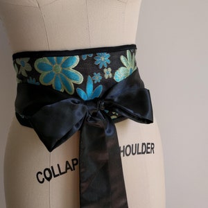 Japanese Obi Belt - Figure slimmer - Waist cincher - Reversible Black Satin/Black Green Blue Blossom Brocade Obi Belt, Wrap Belt