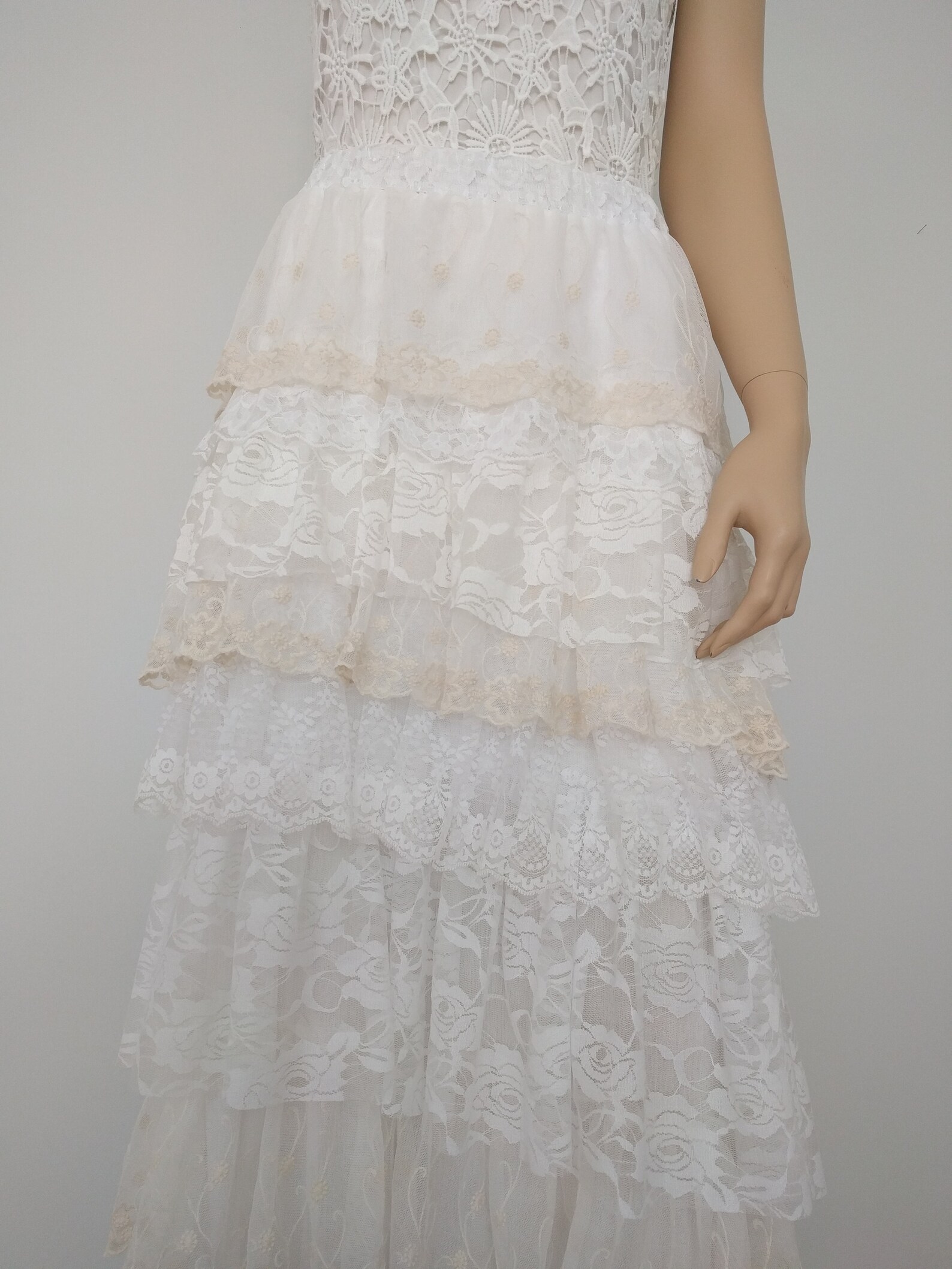 White High Low Lace Skirt