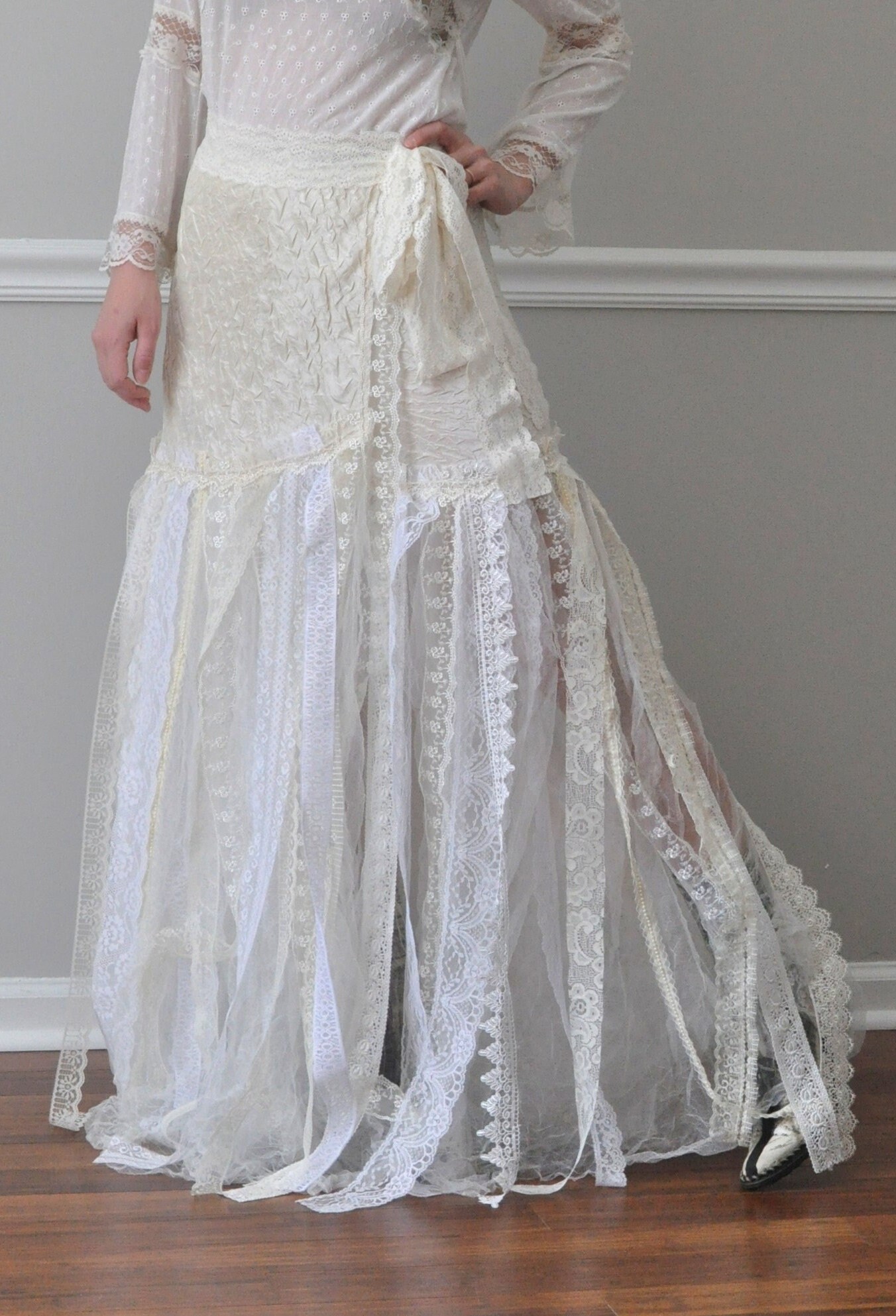 White Crinkled Taffeta /tulle Shredded Lace Wrap Skirt, Steampunk