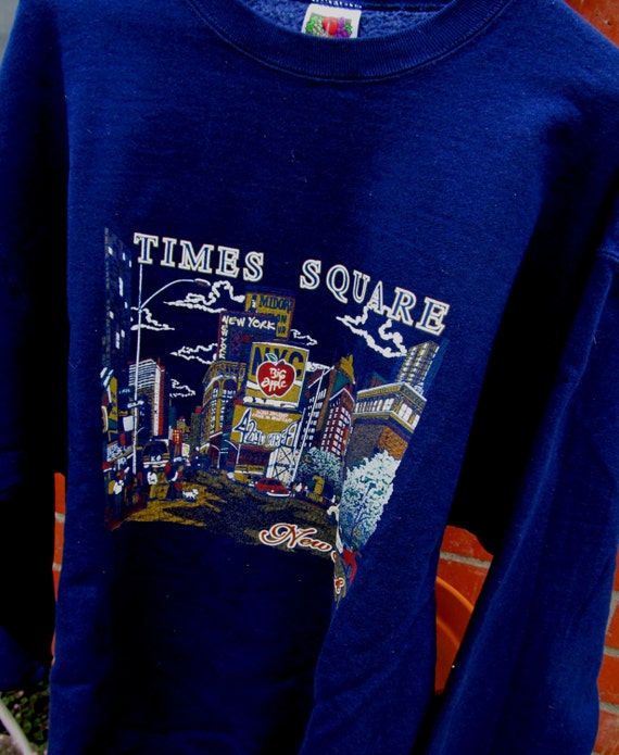 New York Sweatshirt /Times Square a classic New Y… - image 1