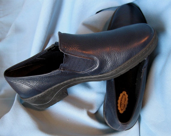 navy blue leather loafers ladies