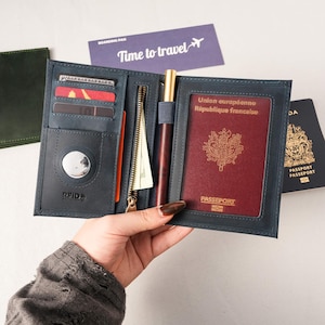 Personalized Leather Passport Holder with RFID & AirTag Compatibility | Custom Travel Wallet, Christmas Gift for him