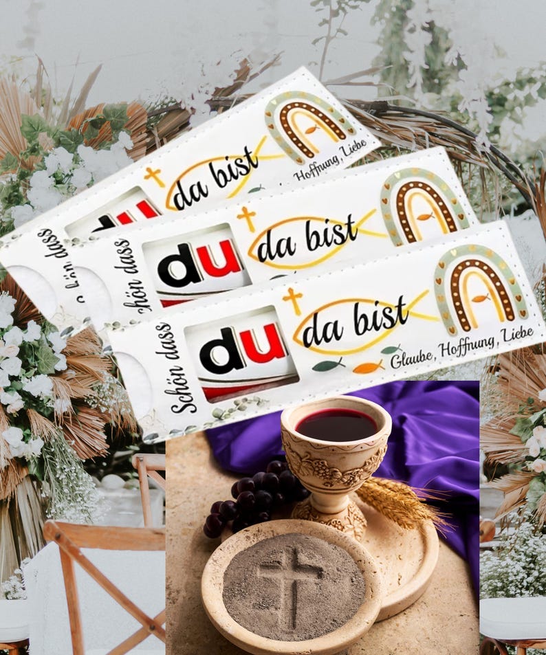 Peut inclure: Image avec trois cartes rectangulaires blanches avec l'inscription "du da bist" et un motif arc-en-ciel. En dessous, un calice avec du liquide rouge, des raisins et un bol avec une croix.