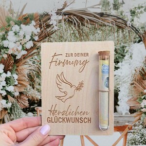 Geldgeschenk Holzkarte religiöse Feste – Wunscherfüller Gutschein mit Reagenzglas, Konfirmation, Kommunion, Firmung Geschenk bild 9